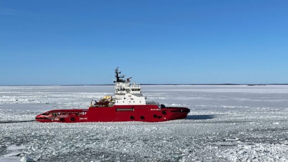 Isbrytaren Idun, tidigare Polar Circle. Foto: Sjöfartsverket